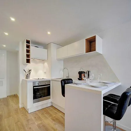 Apartment Bright Duplex - Centre - Mobility Lease