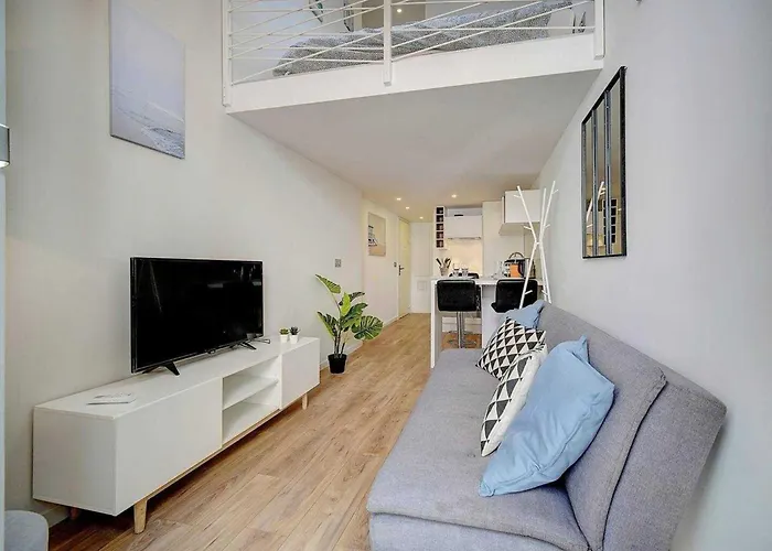 Bright Duplex - Centre - Mobility Lease * Cannes