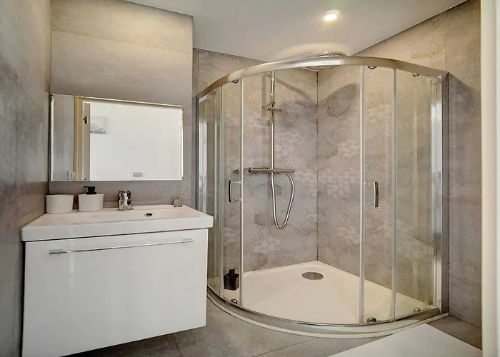 Daire Bright Duplex - Centre - Mobility Lease